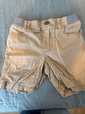 Sammy + Nat Beige Stretch Waist Khaki Shorts